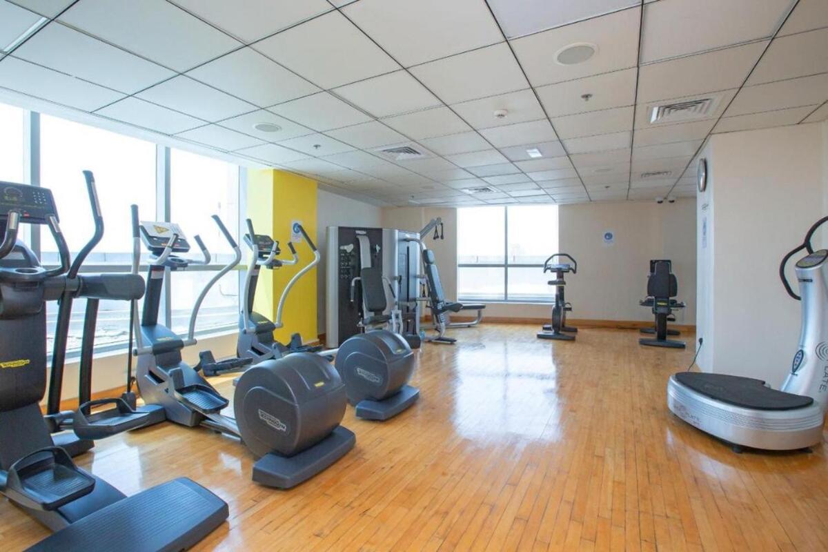 Aws Holiday Homes - Prime Apartment Near The Beach Dubai Exteriör bild